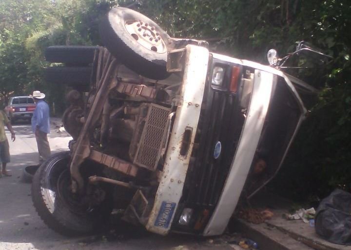 accidente de tránsito en San Miguel