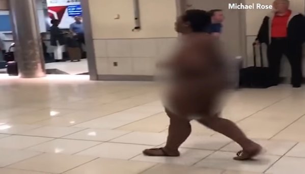 Una mujer se desnudó en el aeropuerto de Atlanta, Estados Unidos
