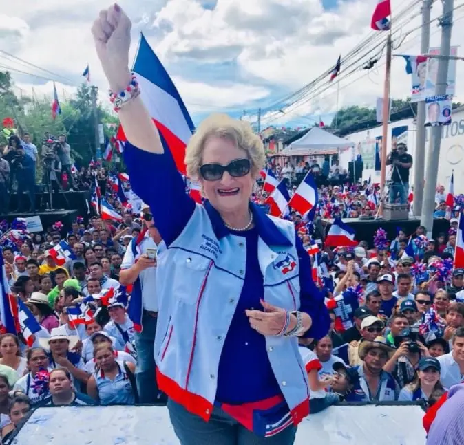 Milena de Escal&oacute;n