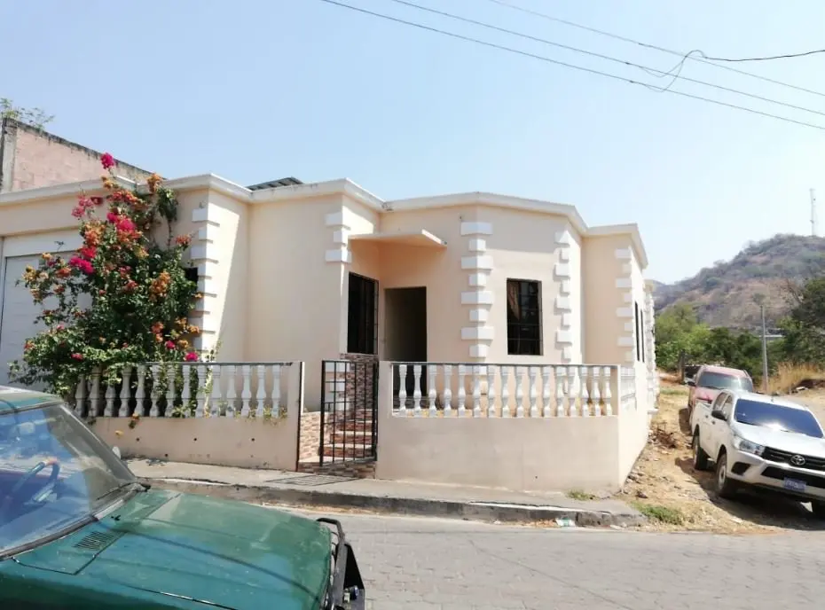 Casa Moraz&aacute;n2