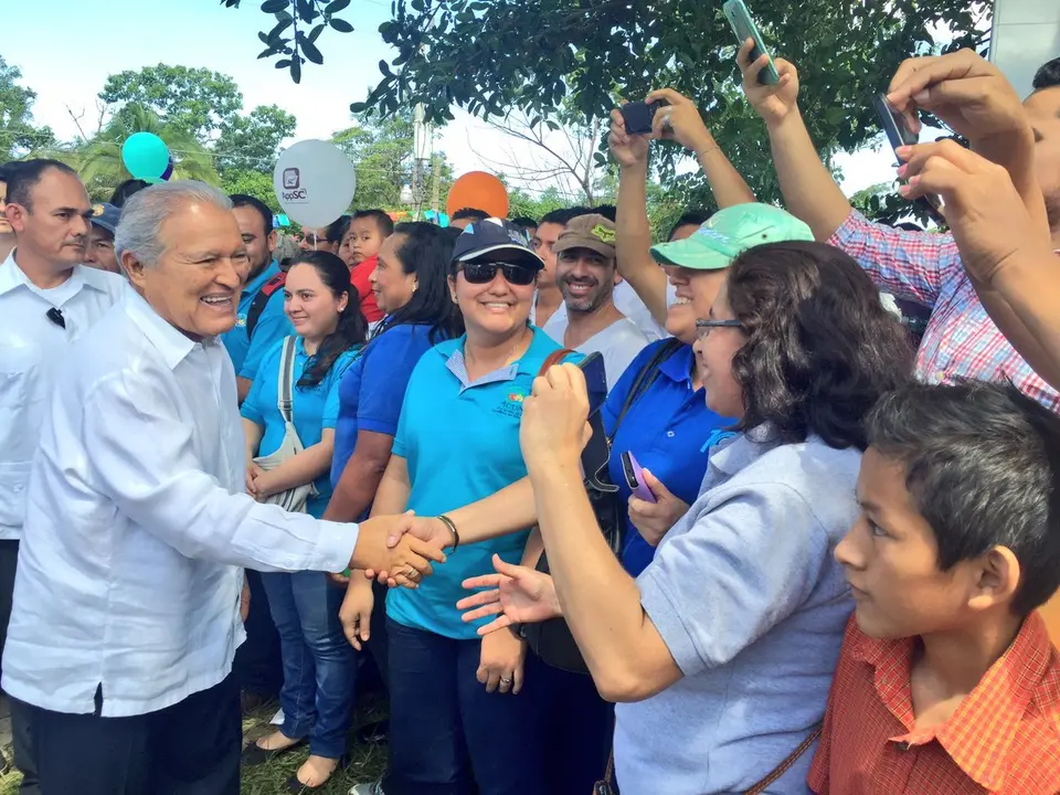 presidente Huiz&uacute;car2