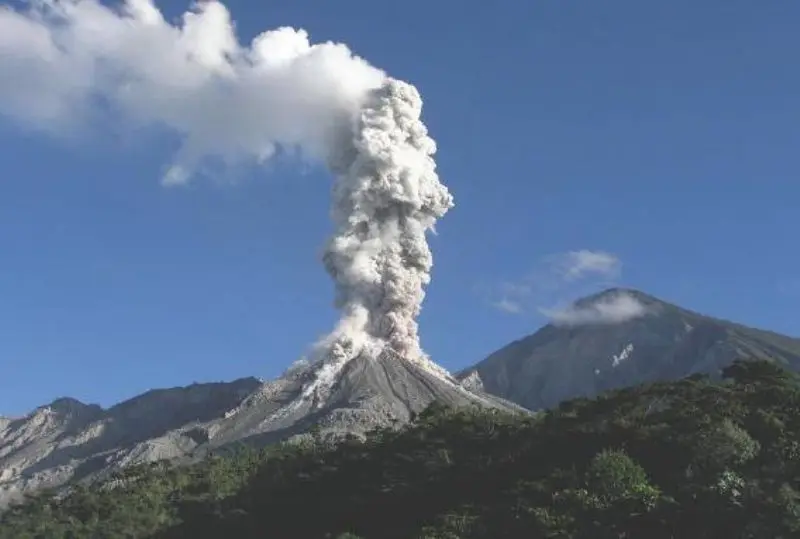 Volc&aacute;n Santiaguito Guatemala