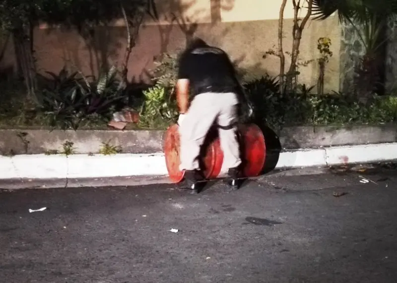 cad&aacute;ver en barril