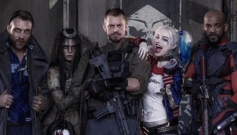 Escuadr&oacute;n suicida