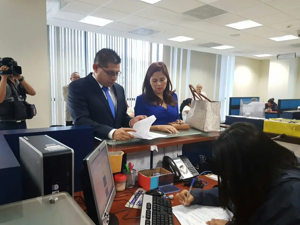 abogada BErta de LE&ograve;n