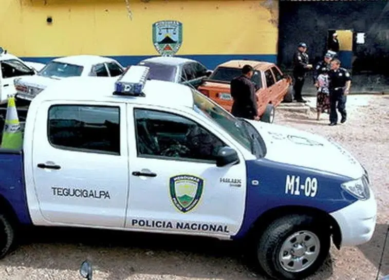 Polic&iacute;a Honduras