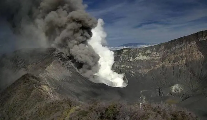 Volc&aacute;n Turrialba