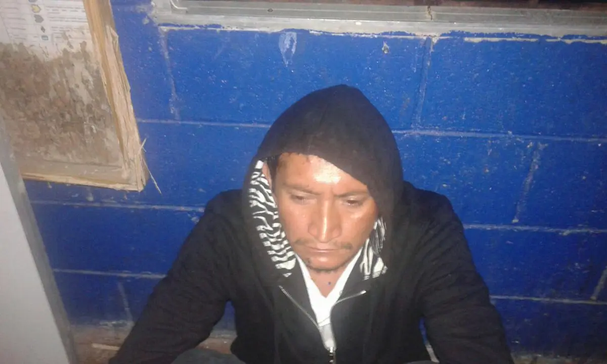 hombre detenido por golpear a su madre