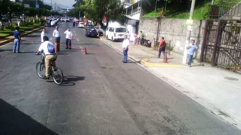 Paso cerrado sobre Blv de Los H&eacute;roes