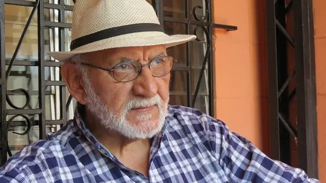 roberto ca&ntilde;as2