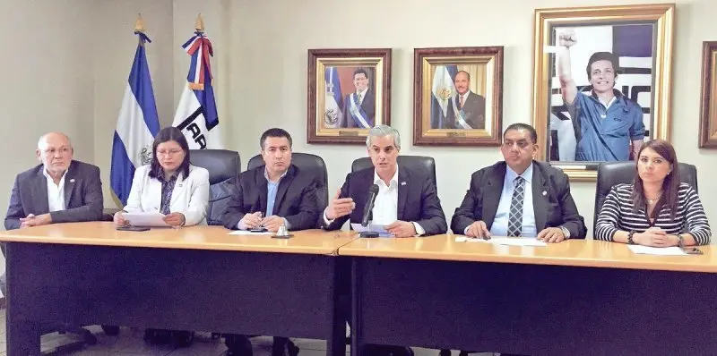 Fracci&oacute;n de ARENA