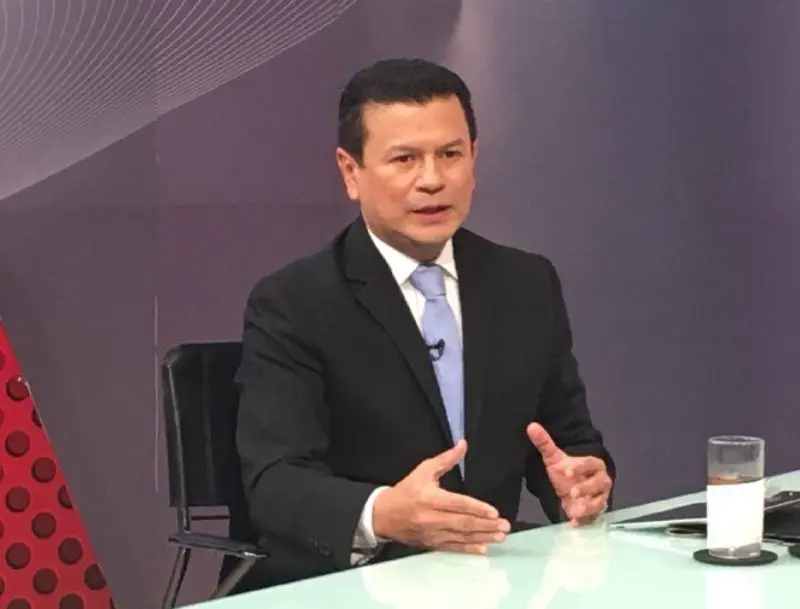 Canciller de El Salvador, Hugo Mart&iacute;nez.