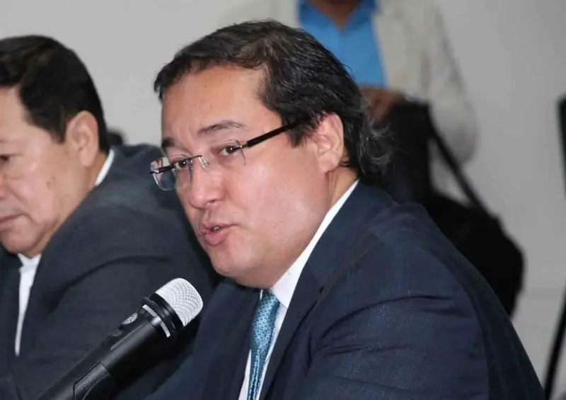 Luis Mart&iacute;nez3