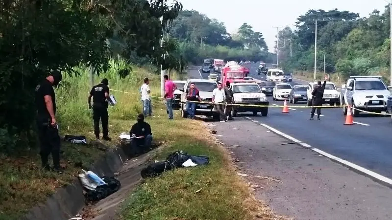 Cad&aacute;veres embolsados