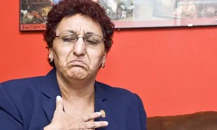 lorena pe&ntilde;a foto medio lleno