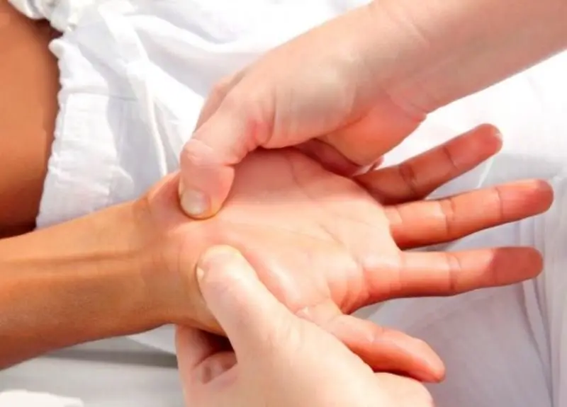 Operaci&oacute;n de mano