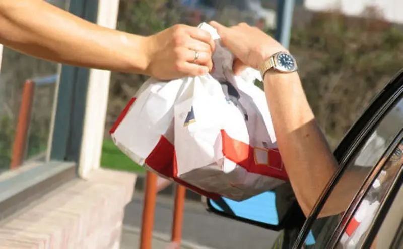 Comida r&aacute;pida