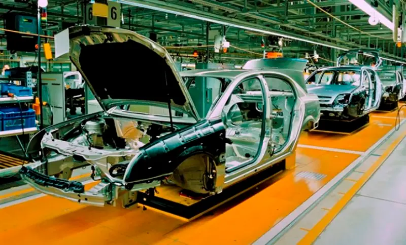 F&aacute;brica de veh&iacute;culos