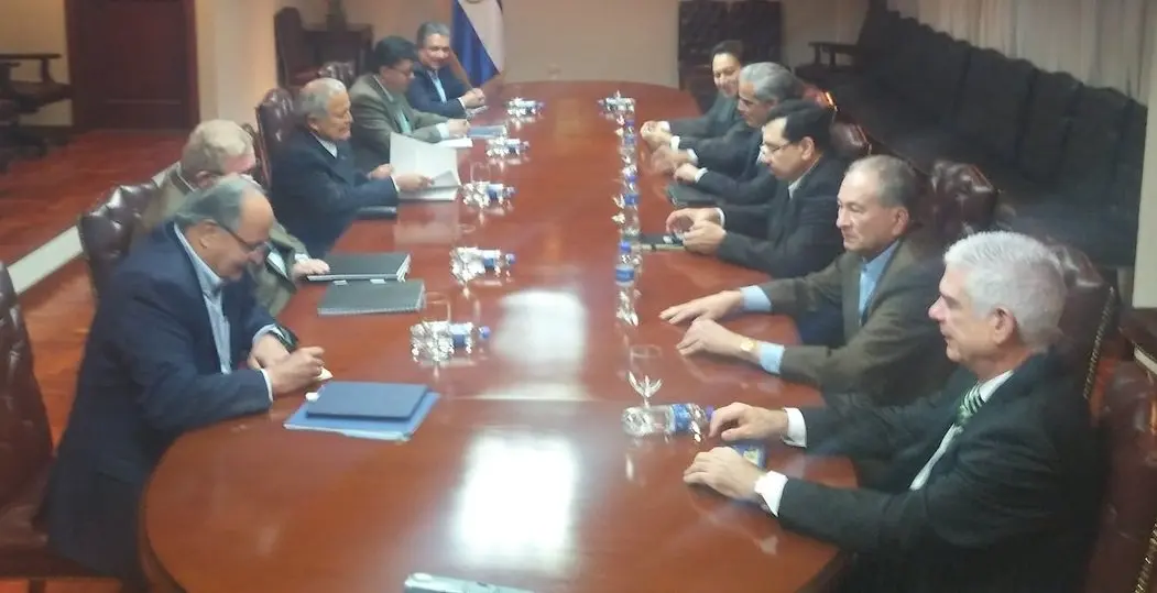 Reuni&oacute;n entre Gobierno y partidos pol&iacute;ticos