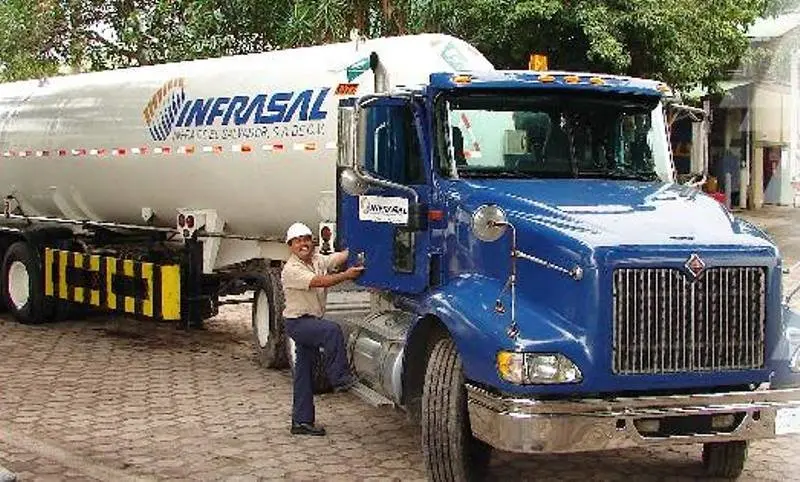 Cami&oacute;n INFRASAL