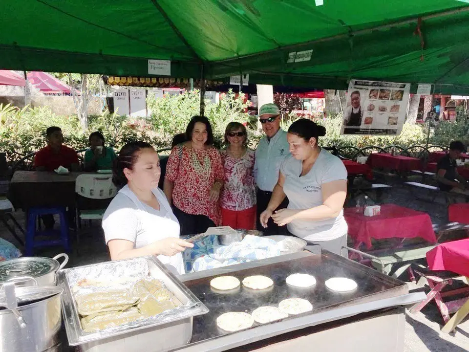 embajadora.jpg-large