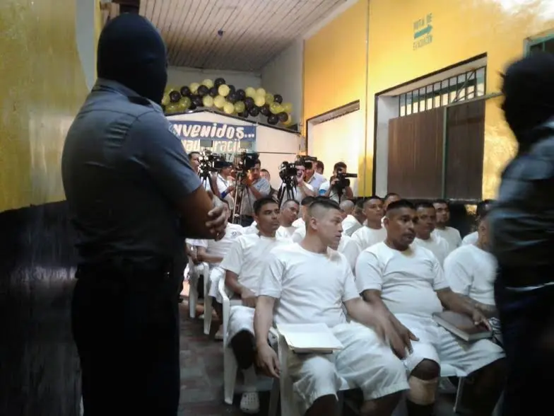 Pandilleros del programa Yo Cambio en San Francisco Gotera