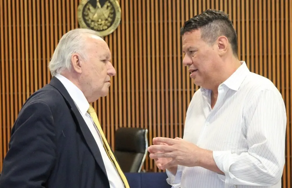 Reynaldo V&aacute;zquez