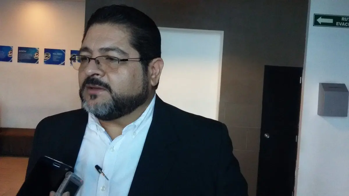 Rodil Hern&agrave;ndez