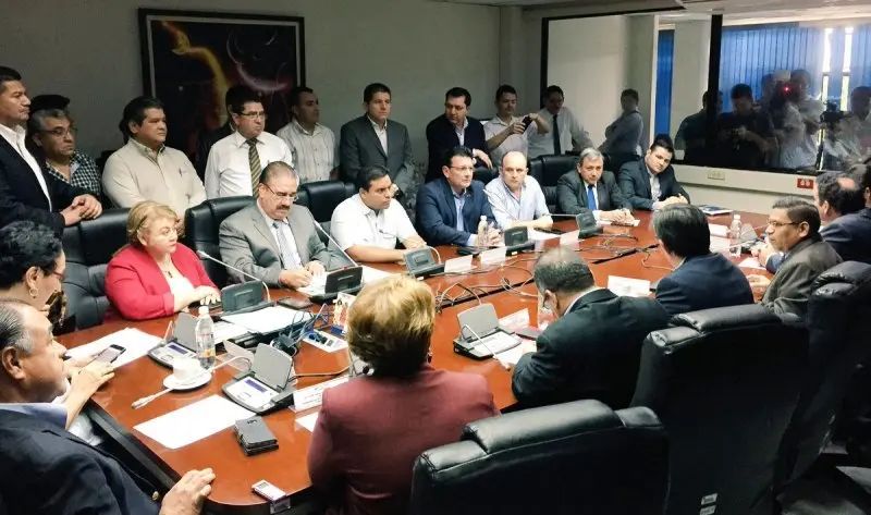 comisi&oacute;n de hacienda