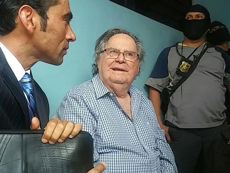 Eduardo Interiano, ,exministro de Salud