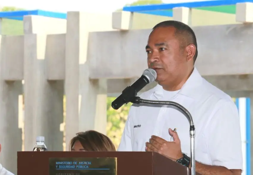 ministro de justicia y seguridad