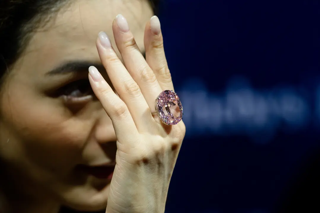 El Pink Star, el diamante m&aacute;s caro del mundo fue subastado en Hong Kong