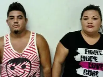 Esposos detenidos en San Vicente por robarle a cliente de una cervecer&iacute;a