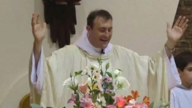 Sacerdote