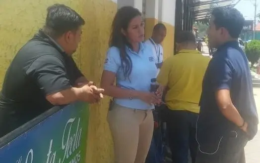 Alejandra Ar&eacute;valo, periodisa de 4Visi&oacute;n