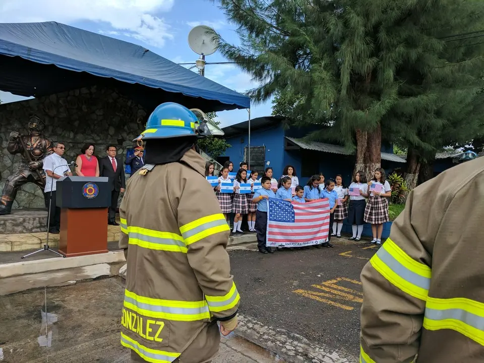 Conmemoraci&oacute;n del 11 de septiembre en el Cuerpo de Bomberos