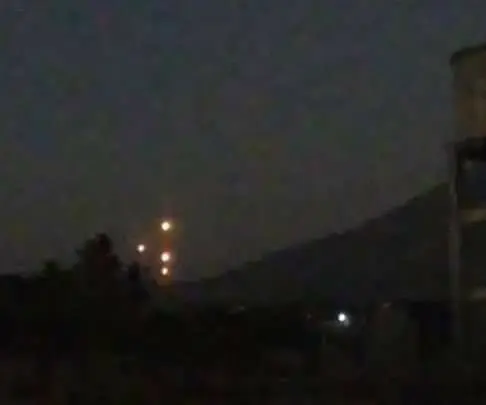 Luces sobre el volc&aacute;n Chaparrastique