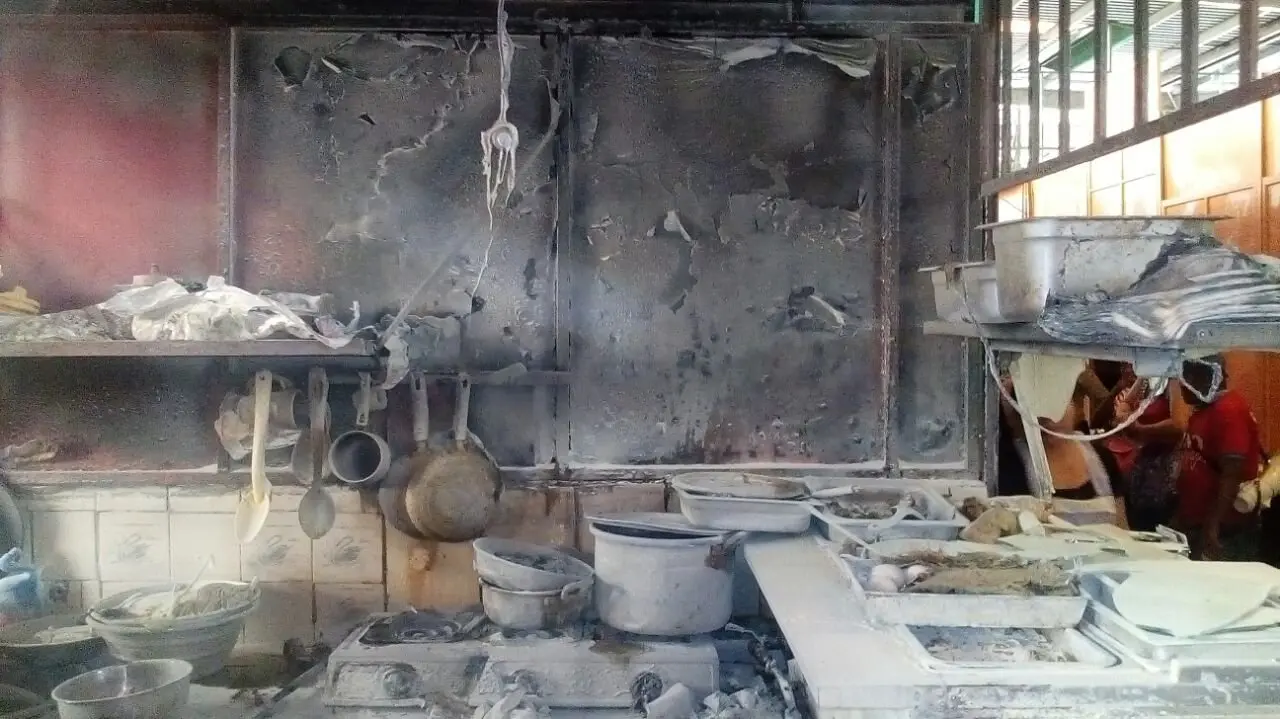 Incendio en mercado de Sonsonate