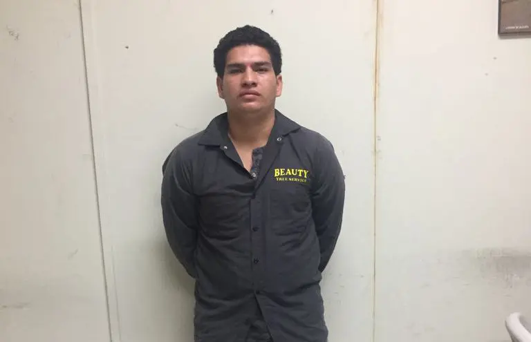 V&iacute;ctor-Orlando-Cruz-Guerrero