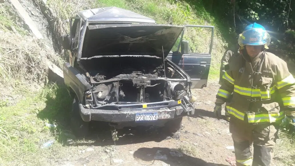 Carro en Texacuangos