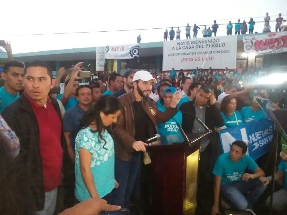 Nayib Bukele en la UES