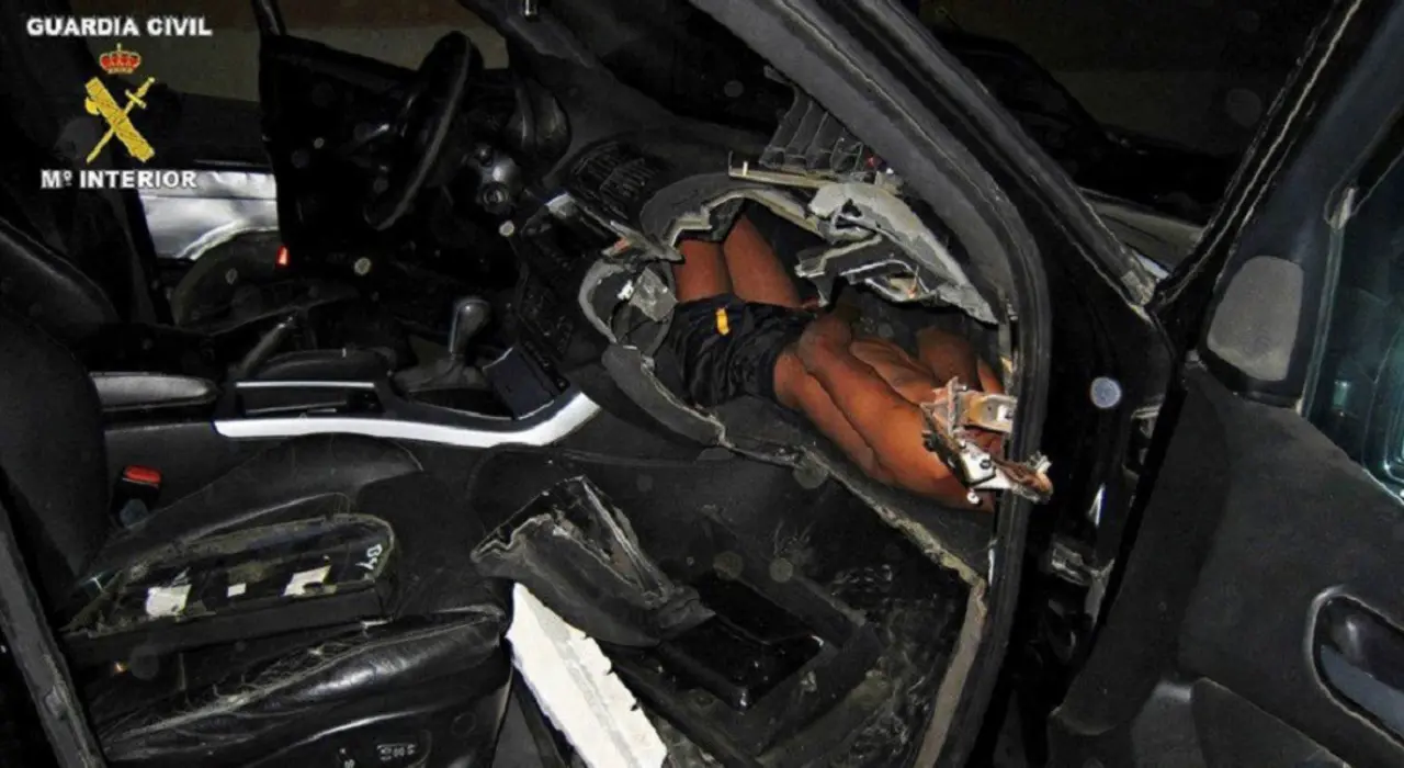 Ni&ntilde;o oculto en Espa&ntilde;a