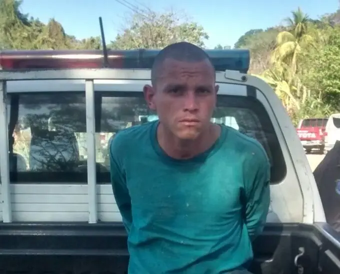 Predicador Walter Eduardo Castillo Aldana de 25 a&ntilde;os, asesin&oacute; a su madre a machetazos