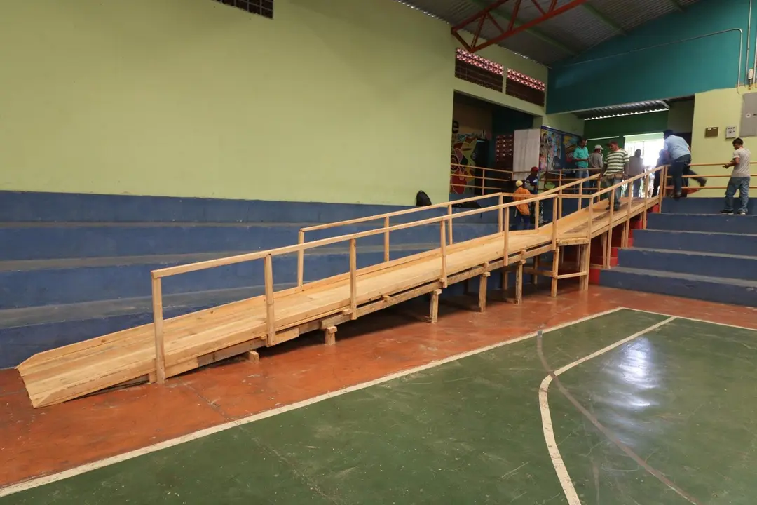 28165010_1683568405035918_6370453624833902756_o