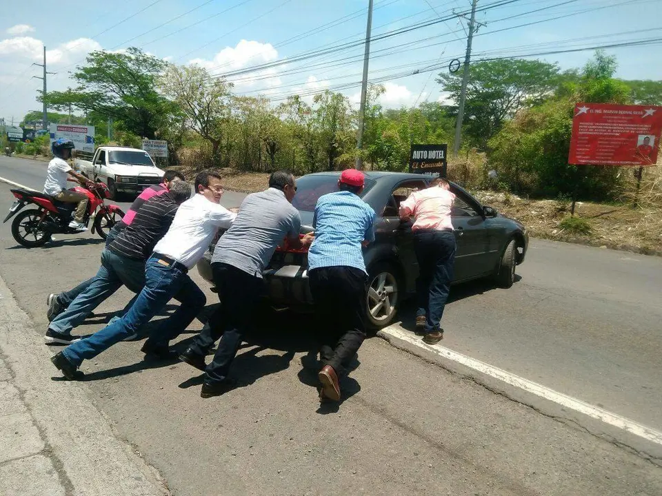 Hugo Mart&iacute;nez