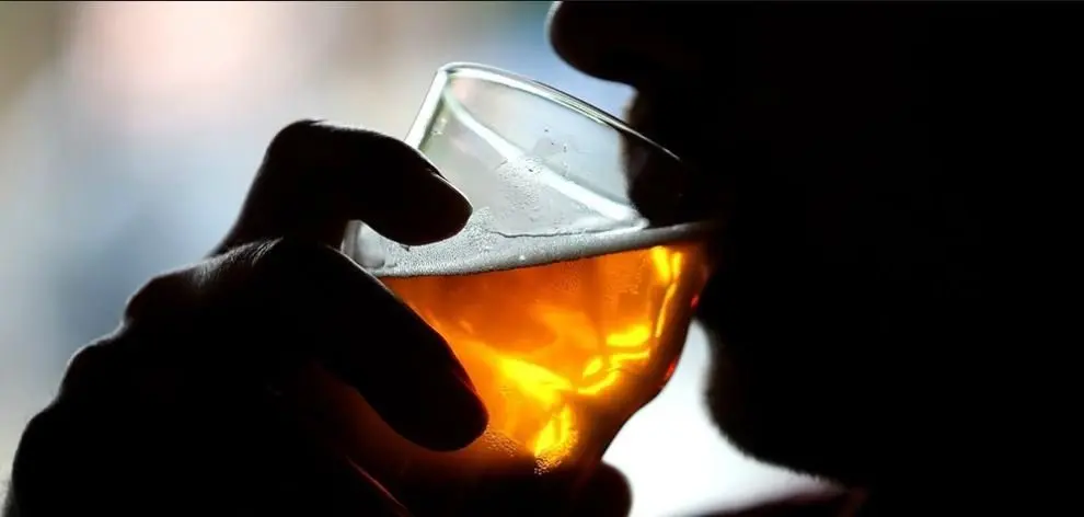 Bebida alcoh&oacute;lica