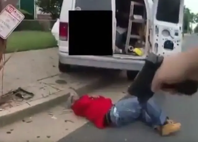 policia asesina a hombre