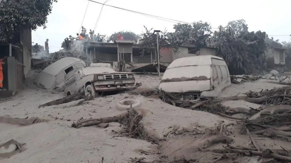 Volc&aacute;n de fuego Guatemala