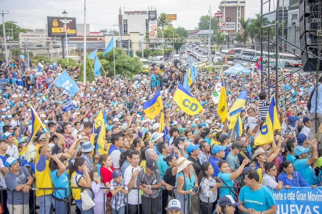 36763920_10216076185592394_8632730354806947840_n