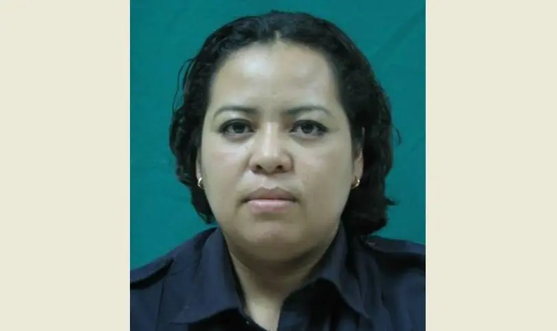 Polic&iacute;a suicidada